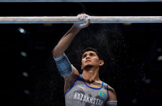 Асан Салимов спорттық гимнастикадан Мысырдағы Әлем кубогы кезеңінде күміс медаль жеңіп алды