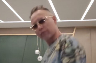 Баян Алагөзова 500 мың теңгелік би байқауын жариялады