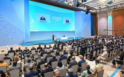 Тоқаев: Қазақстан дамуының жаңа кезеңіне қадам басады