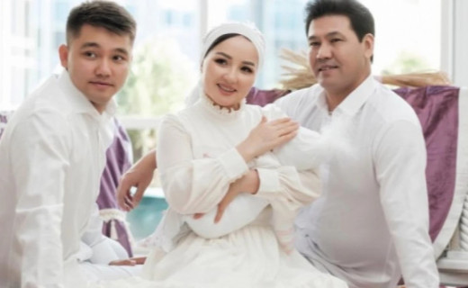 Жұлдызды той: Қазыбектің үйленуінде автокөлік таратылды