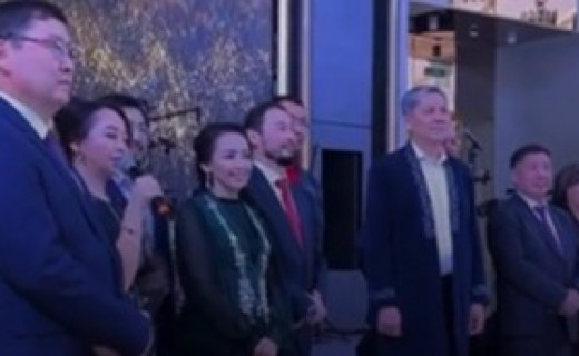 Кенжебектің жұбайының сөзі желіде түрлі пікір тудырды