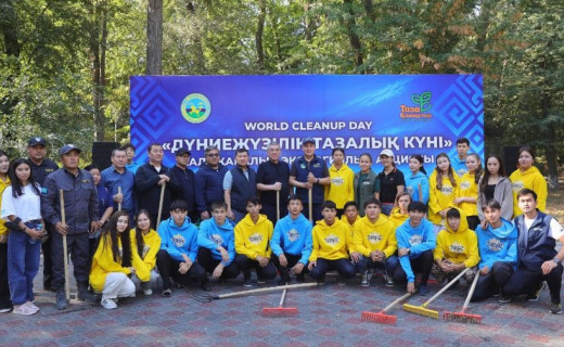 Ербол Қарашөкеев «Таза Қазақстан» республикалық экологиялық акциясына қатысты
