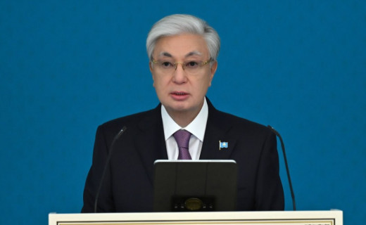 Мемлекет басшысы мұғалімдерді кәсіби мерекесімен құттықтады