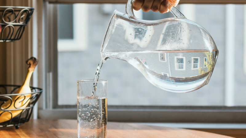 Жарты миллион қазақстандық таза ауыз суға қол жеткізе алмай отыр - Қошанов