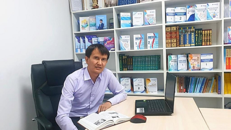 19 млн халқы бар мемлекеттің білімі мен ғылымына 2 министрлік артық - А.Ахметжанұлы