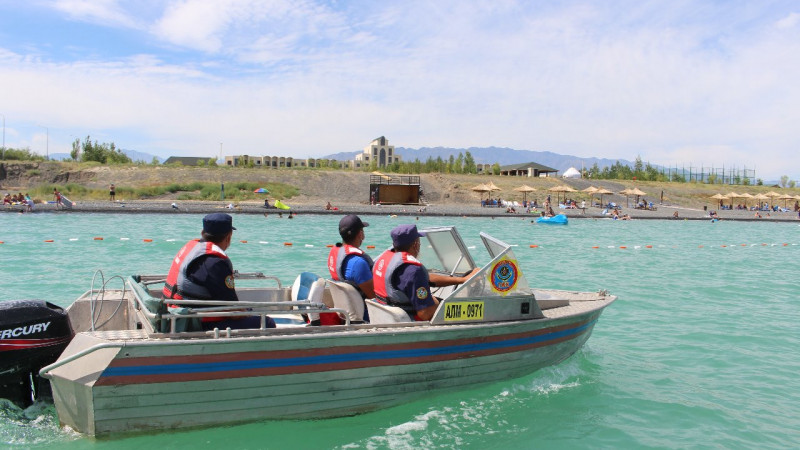 Ақтауда 3 жігіт суға кетті