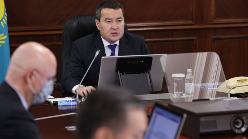 «1-2% өсім жетістік пе?»: Инвестиция тартуда көш соңында қалған әкімдер сынға ілікті