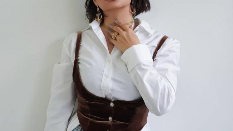 Шаш үлгісін өзгертіп тастаған Мадина Сәдуақасова елді таңғалдырды.