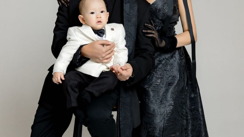 Әли Оқапов ұлының тұсаукесер тойын дүркіретіп өткізді