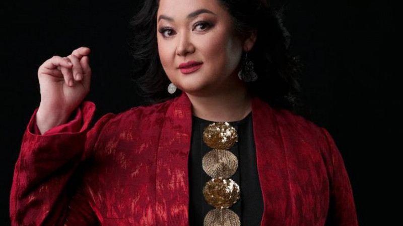 Танымал әнші Роза Әлқожа денсаулығы сыр бергенін айтып, жанкүйерлерін алаңдатып қойды