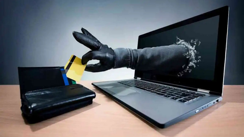 Таразда 130 адамды 246 млн теңгеге алдап соққан алаяқтар ұсталды