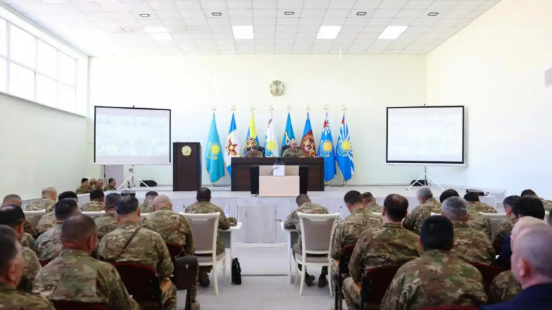 Қорғаныс министрлігінің алқасы: ведомство басшысы әскерлерді дамытудың басым міндеттерін айқындады