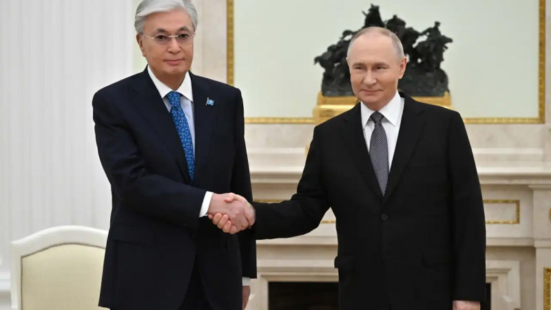 Қазақстан мен Ресей президенттері бейресми кездесу өткізді