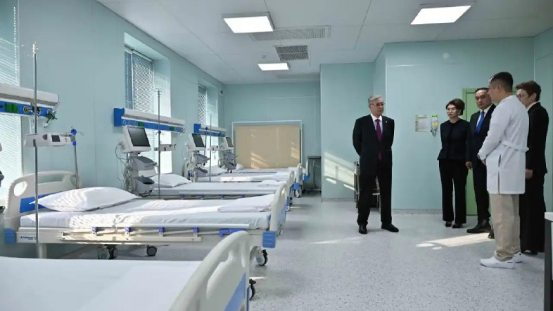 Қасым-Жомарт Тоқаев Тараздағы аритмология клиникасының жұмысымен танысты