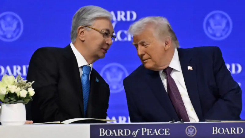 Тоқаев Бейбітшілік кеңесінің Жарғысына қол қойды