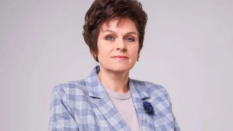 Мемлекет басшысы Қасым-Жомарт Тоқаев мектеп мұғалімі Татьяна Белоусованы құттықтады