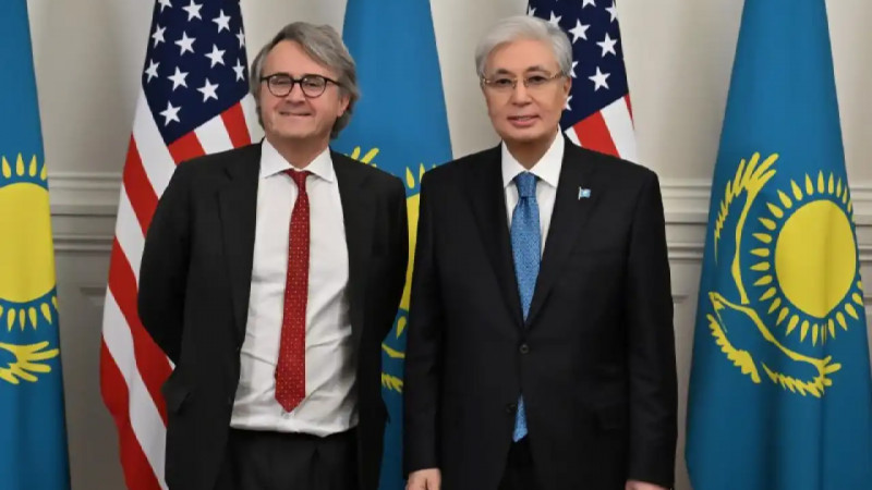 Мемлекет басшысы Ashmore Group компаниясының бас директоры Марк Кумбсты қабылдады