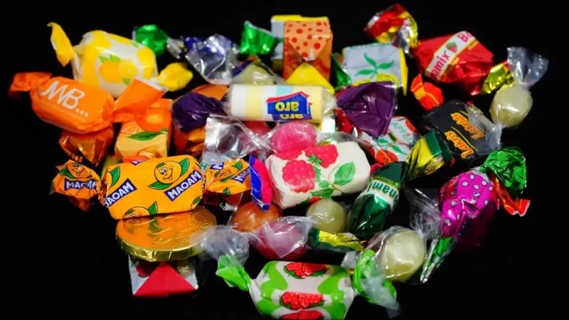 Қостанайда кәмпиттен жәндік шыққан: сот 250 мың теңге өндіруге шешім шығарды