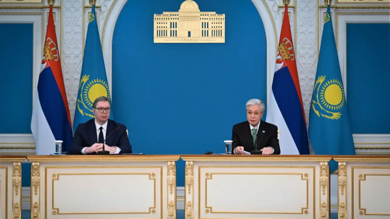 Қасым-Жомарт Тоқаев пен Александр Вучич БАҚ өкілдерінің алдында сөз сөйледі