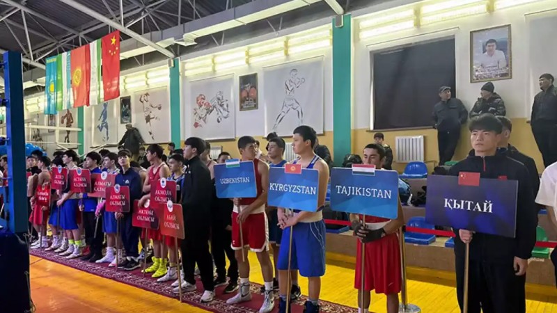 Таразда Кеңес Омаровты еске алуға арналған халықаралық жастар бокс турнирі өтуде