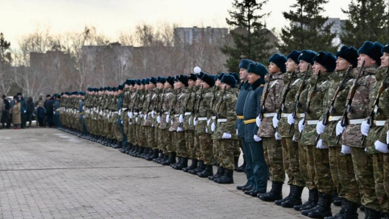 Қазақстанда көктемгі әскерге шақыру басталды: 21 мыңнан астам жас азамат армия қатарын толықтырады