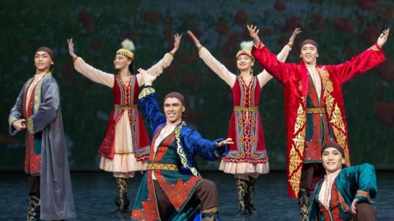 Наурыз мерекесіне орай Бухарестте қазақстандық әртістердің гала-концерті өтті