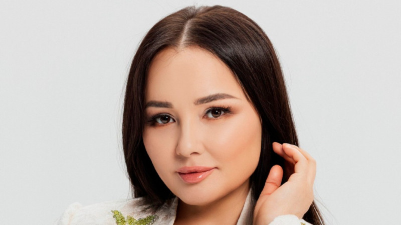 Қазақстандық әнші Жазира Байырбекова ұлының үйлену тойында айтқан сөзі әлеуметтік желіде қызу талқыға түсті