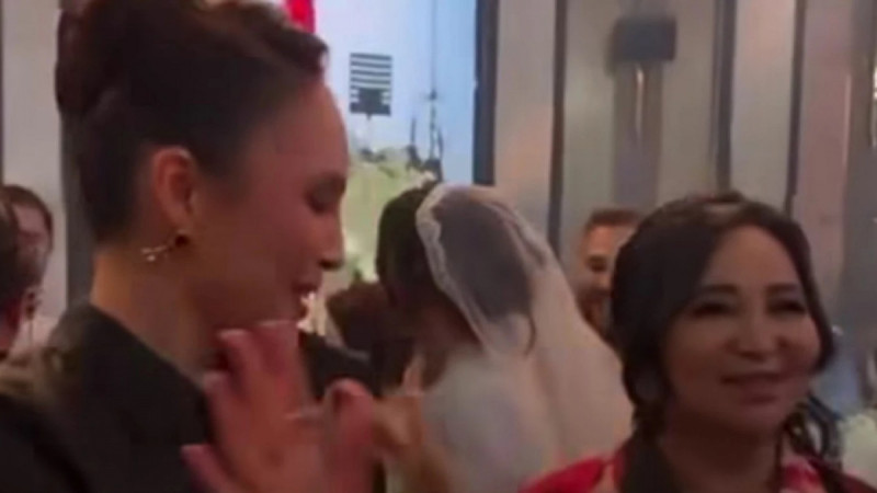 “Жұлдыз тағы да сынның астында қалды: бұл жолы тойдағы видео үшін”