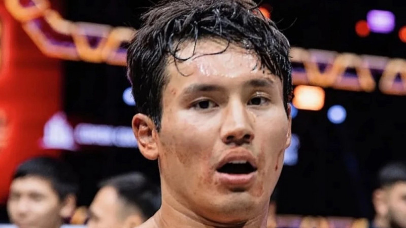 “Сен біз үшін ең мықтысың”: Еркебұлан Тоқтардың анасы ұлына қолдау білдірді