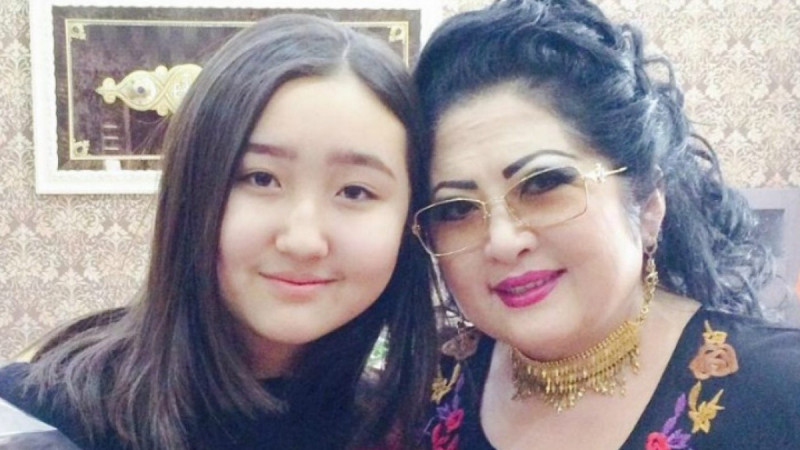 Мақпал Жүнісова қызына шындықты неге айтты?