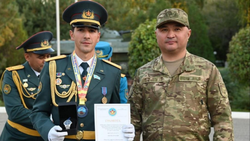 Рекорд жаңартқан жеңіс: әскери қызметші ел чемпионы атанды