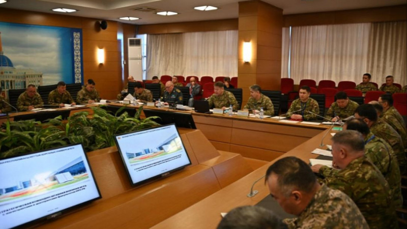 Әскери оқу орнының магистранттары мен докторанттары қорғаныс операцияларын стратегиялық деңгейде тәжірибеден өткізуде