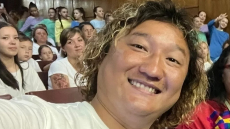 Блогер Азамат Айталиевке шабуыл жасалды