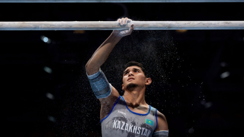 Асан Салимов спорттық гимнастикадан Мысырдағы Әлем кубогы кезеңінде күміс медаль жеңіп алды