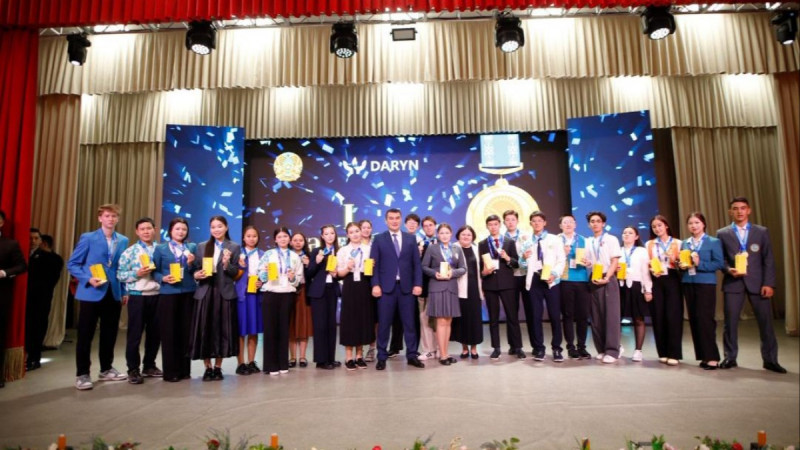 Тараз қаласында 10-11 (12) сынып оқушыларына арналған қоғамдық-гуманитарлық бағыттағы республикалық олимпиаданың қорытынды кезеңі аяқталды