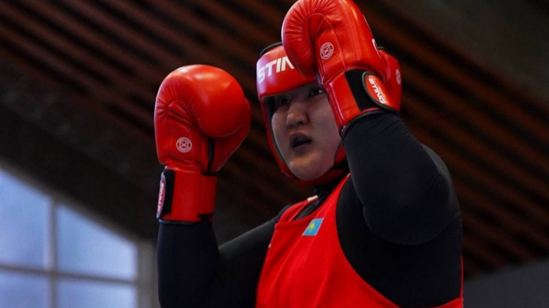 Дина Исламбекова бокстан Азия чемпионатында алтын медальға ие болды