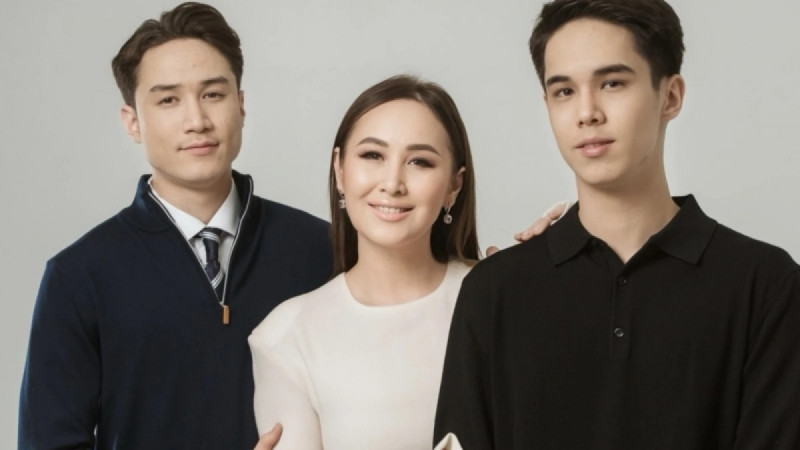 Гүлнұр Оразымбетова ұлдарын көрсетіп, келін іздеп жүргенін айтты