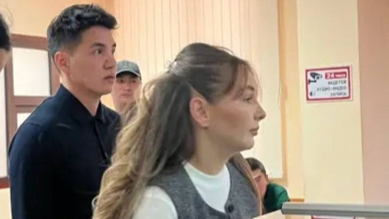 Сотта шу шықты: Жанәбілов журналистердің диктофондарын өшіріп тастады