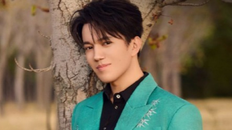 Димаш Құдайберген: «Қыздың тағдырын бұзып алудан қорқамын» - неге үйленбей жүргенін айтты