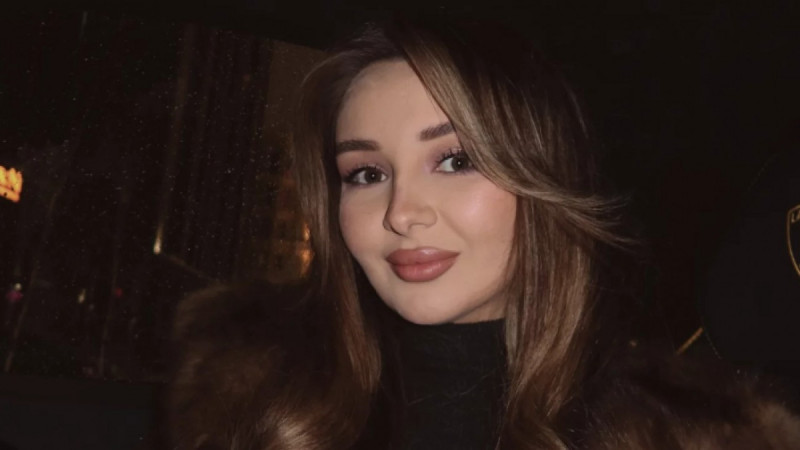 "Әйел ретінде маған өте ауыр тиеді": Блогер Эльмира Төлегенова сотта кінәсін ішінара мойындады