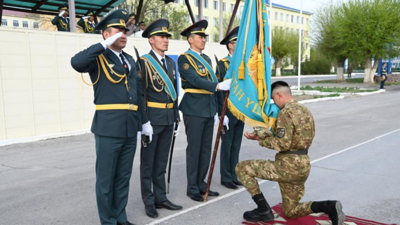 Гвардейск гарнизонында 600 сарбаз әскери-есептік мамандықты меңгерді