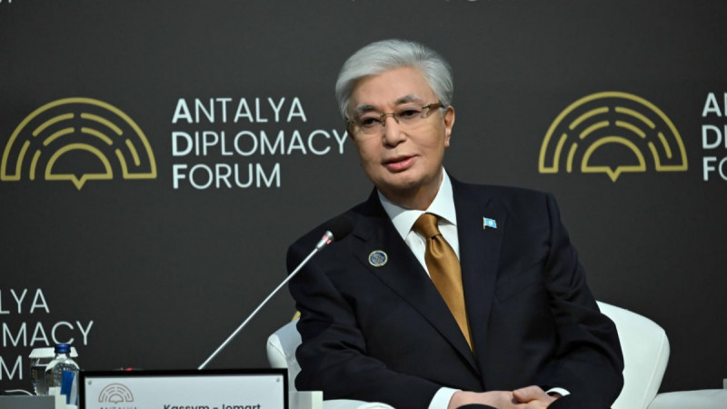 Мемлекет басшысы Түркия Режеп Тайип Ердоғанның басшылығымен халықаралық аренадағы беделін арттырып келе жатқанын айрықша атап өтті