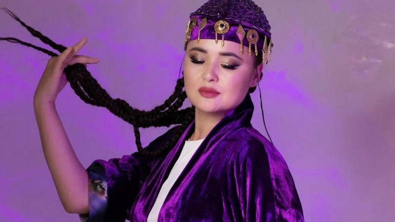 Мөлдір Мұқан алғашқы махаббаты жайлы естелігімен бөлісті