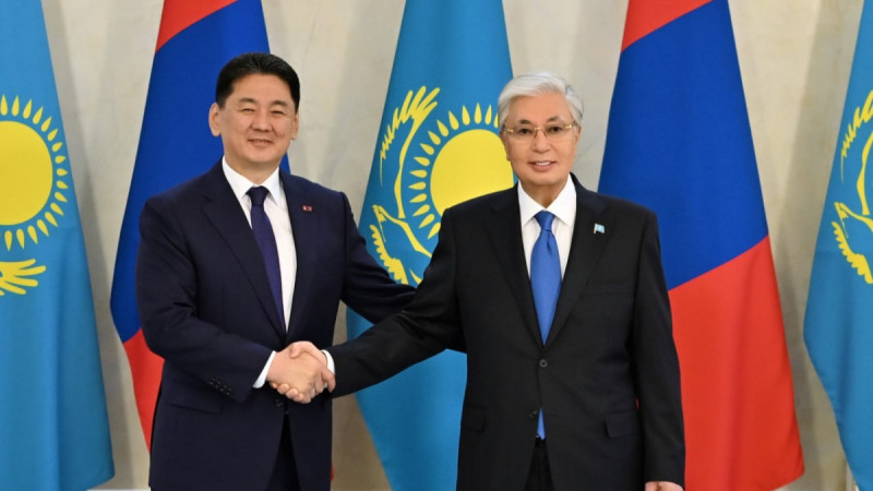 Қазақстан мен Моңғолия президенттері шағын құрамда келіссөз жүргізді