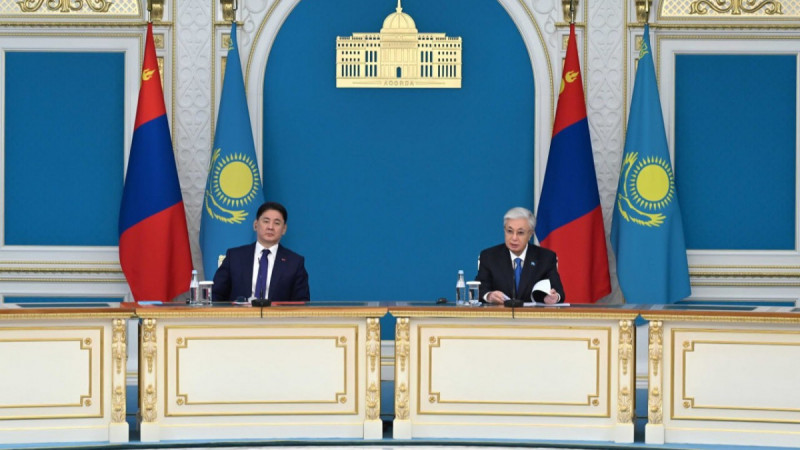 Қазақстан мен Моңғолия президенттері БАҚ өкілдеріне арналған брифинг өткізді