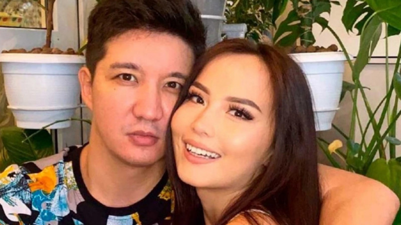 Баян Алагөзова Жұлдыз Өмірғалидің топтан кетуіне Айқын себеп болғанын айтты