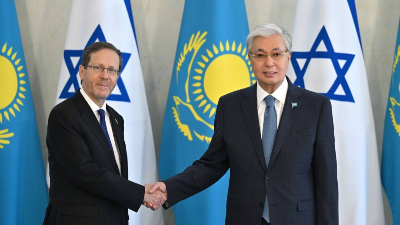 Мемлекет басшысы Қасым-Жомарт Тоқаев пен Израиль Президенті Ицхак Герцог шағын құрамда келіссөз жүргізді