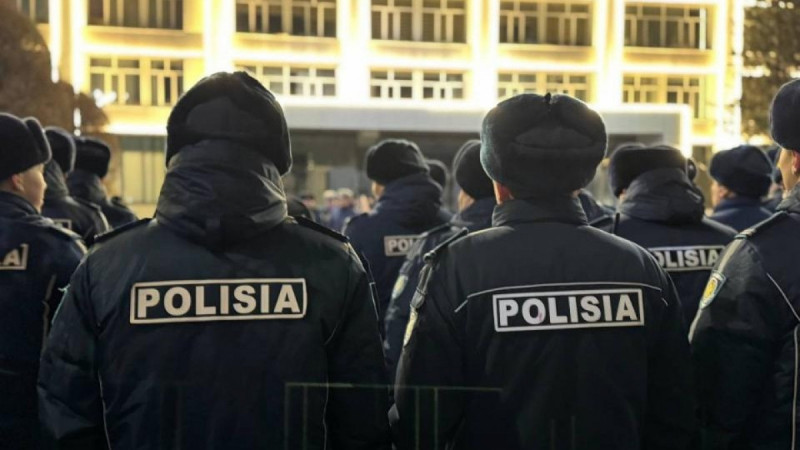 Таразда 300-ден астам студенттің қатысуымен нашақорлыққа қарсы акция өтті