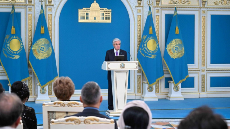 Тоқаев: Кітап оқу мәдениеті мен жасанды интеллект – ел болашағының негізгі бағыты