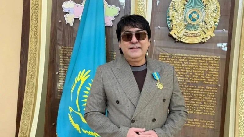 Мейрамбек Беспаев "Парасат" орденімен марапатталды